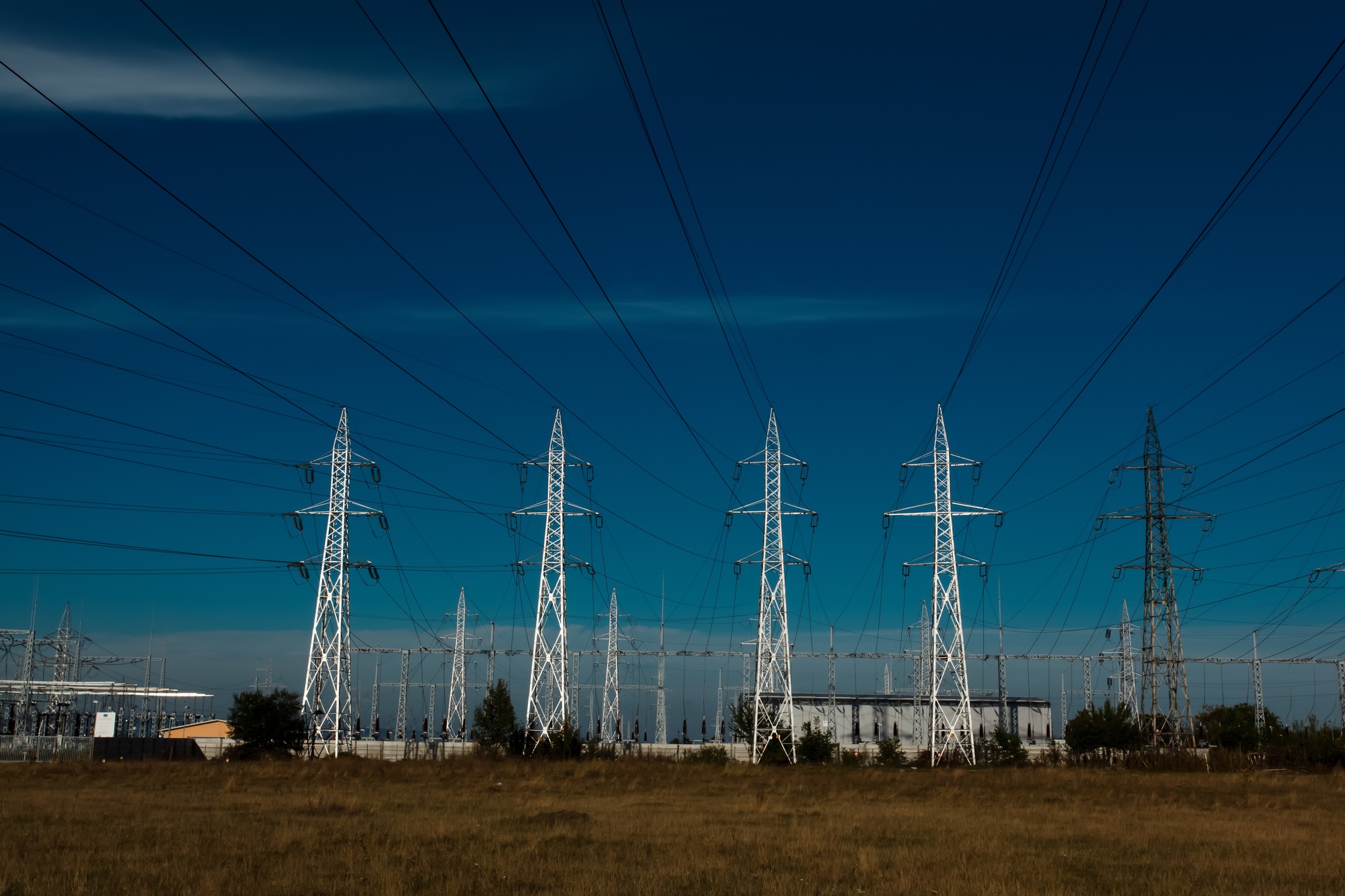 high voltage power lines